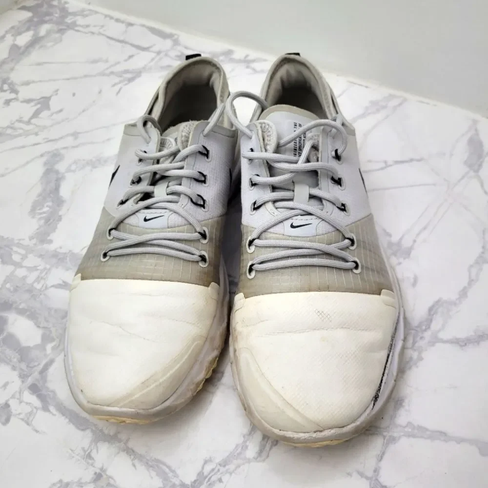 Nike White & Grey Sneakers Running Shoes Size: 5.5US - Picture 2 of 10